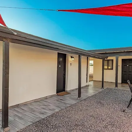 Phoenix Retreat - Studio With King Bed - 10 Min From Airp - Unit C Exterior photo